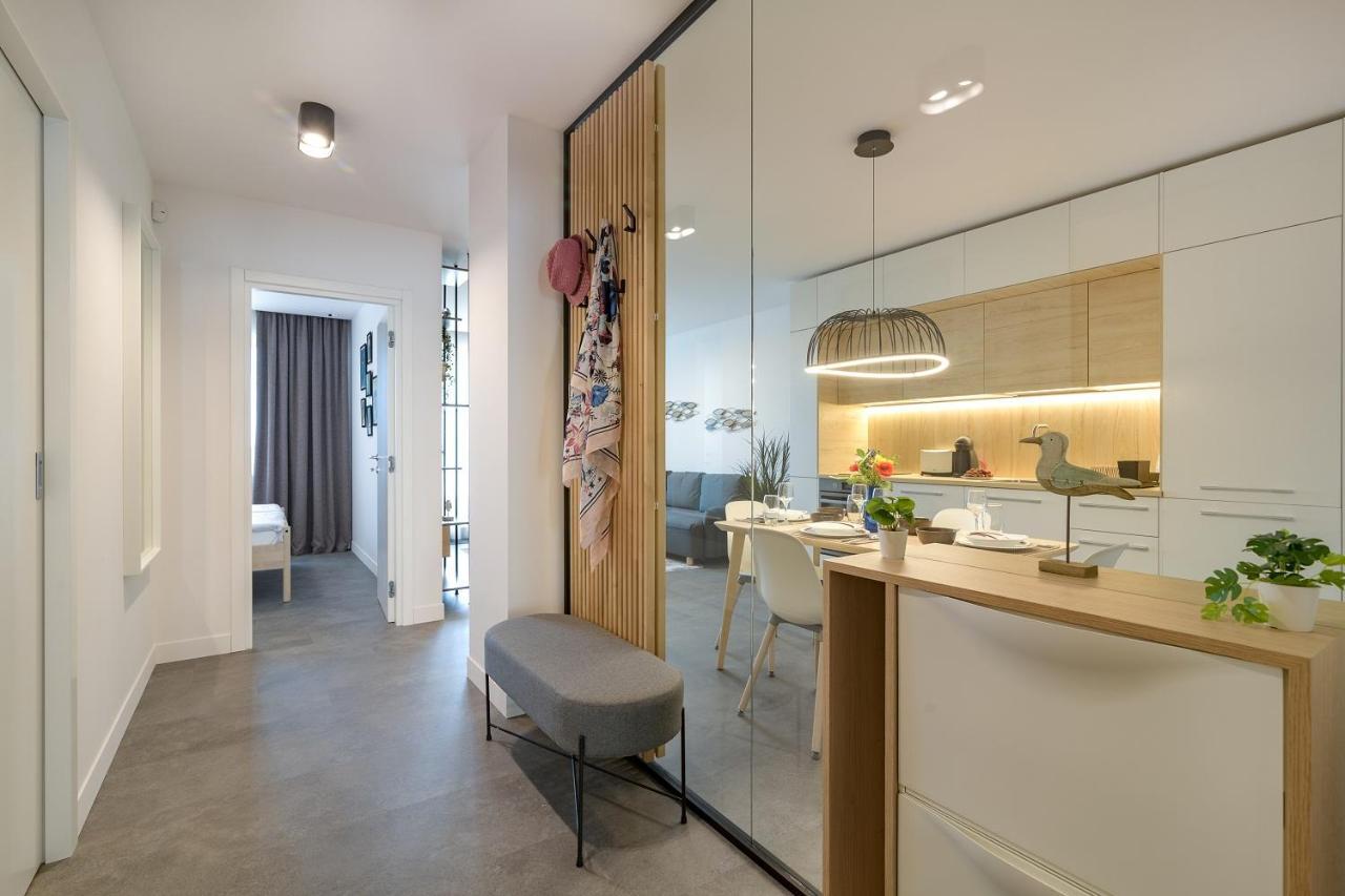 Nobile Apartment - Coral Residence Complex With Parking & Pool Varna Exterior photo